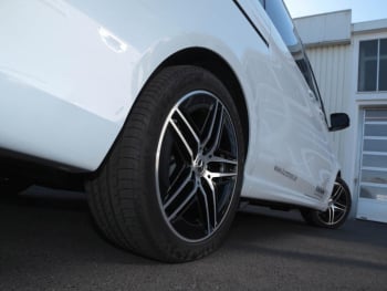 Mercedes-Benz V 300 d Avantgarde lang AMG Night Distronic 360°