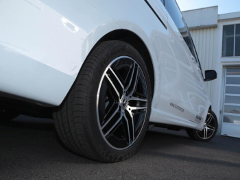 Mercedes-Benz V 300 d Avantgarde lang AMG Night Distronic 360°