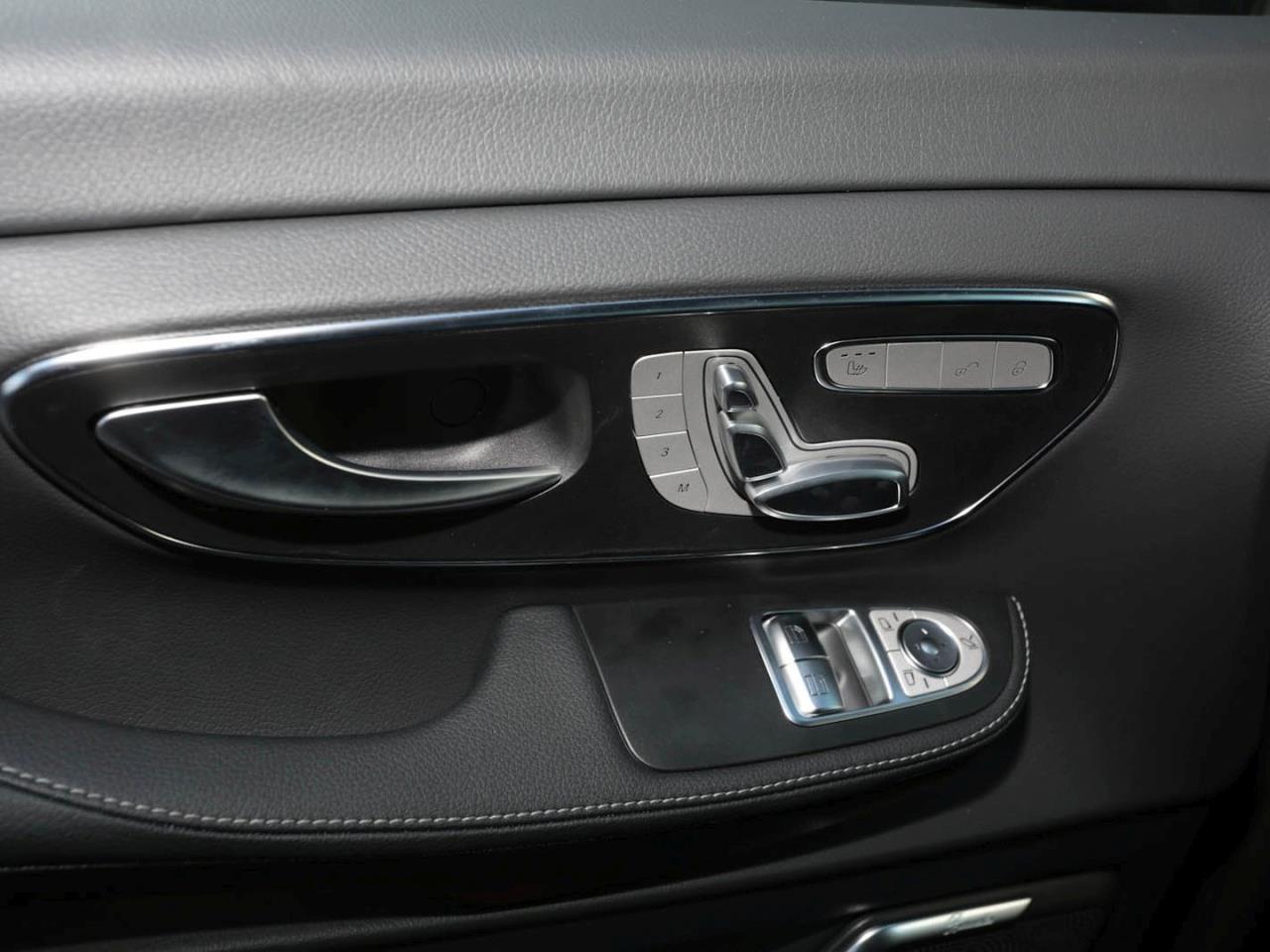 Mercedes-Benz V 300 d AVANTGARDE Lang MBUX Distronic Burmester