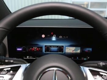 Mercedes-Benz V 300 d AVANTGARDE Lang MBUX Distronic Burmester