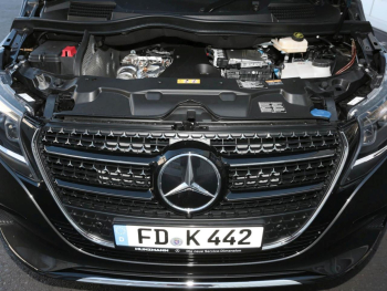 Mercedes-Benz V 300 d AVANTGARDE Lang MBUX Distronic Burmester