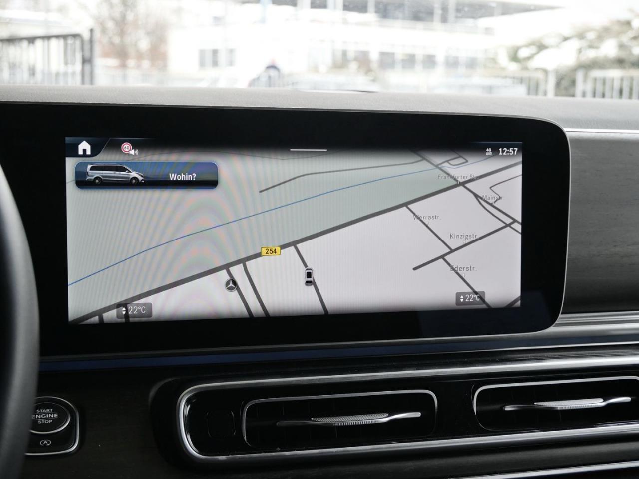 Mercedes-Benz V 300 d AVANTGARDE Lang Navi Distronic AHK