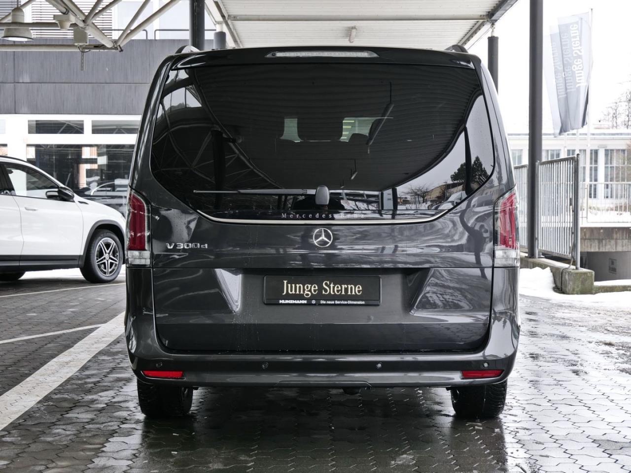 Mercedes-Benz V 300 d AVANTGARDE Lang Navi Distronic AHK