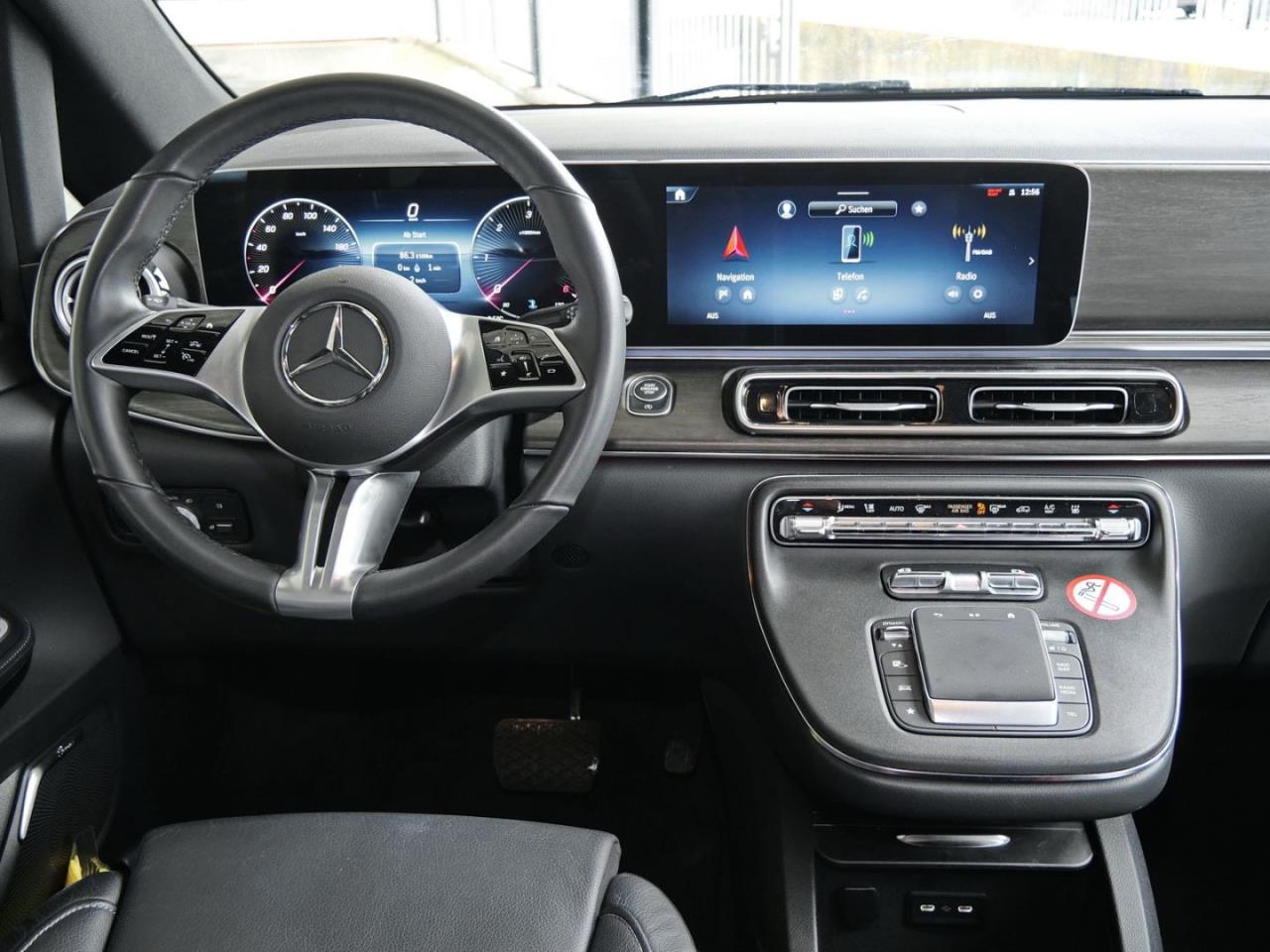 Mercedes-Benz V 300 d AVANTGARDE Lang Navi Distronic AHK
