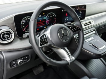 Mercedes-Benz V 300 d AVANTGARDE Lang Navi Standhzg 360° AHK