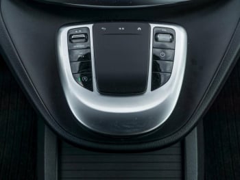 Mercedes-Benz V 300 d Edition lang MBUX Navi AHK Kamera Easy-P