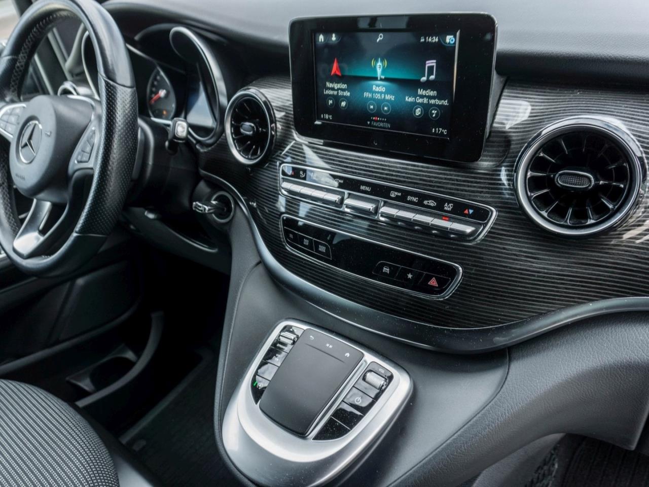 Mercedes-Benz V 300 d Edition lang MBUX Navi AHK Kamera Easy-P