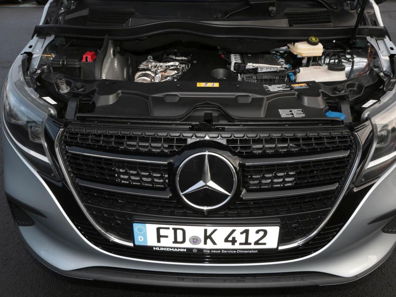 Mercedes-Benz V 300 d lang Style Distronic Easy Pack 360°