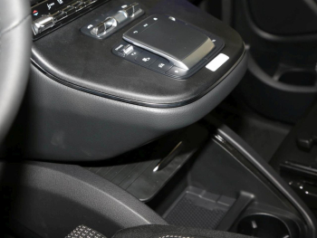 Mercedes-Benz V 300 d STYLE Lang AMG Distronic Standheizung