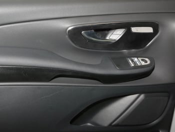 Mercedes-Benz V 300 d STYLE Lang AMG Distronic Standheizung