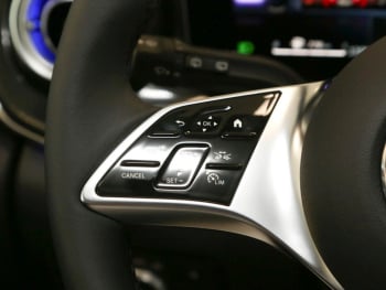 Mercedes-Benz V 300 d STYLE Lang AMG Distronic Standheizung