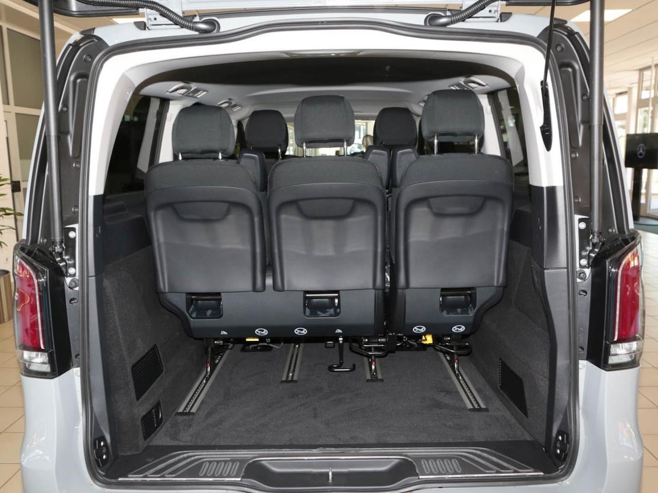 Mercedes-Benz V 300 d STYLE Lang AMG Distronic Standheizung