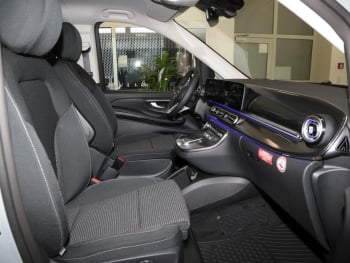 Mercedes-Benz V 300 d STYLE Lang AMG Distronic Standheizung