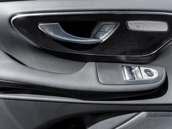 Mercedes-Benz V 300 d STYLE Lang Navi Distronic Standheizung
