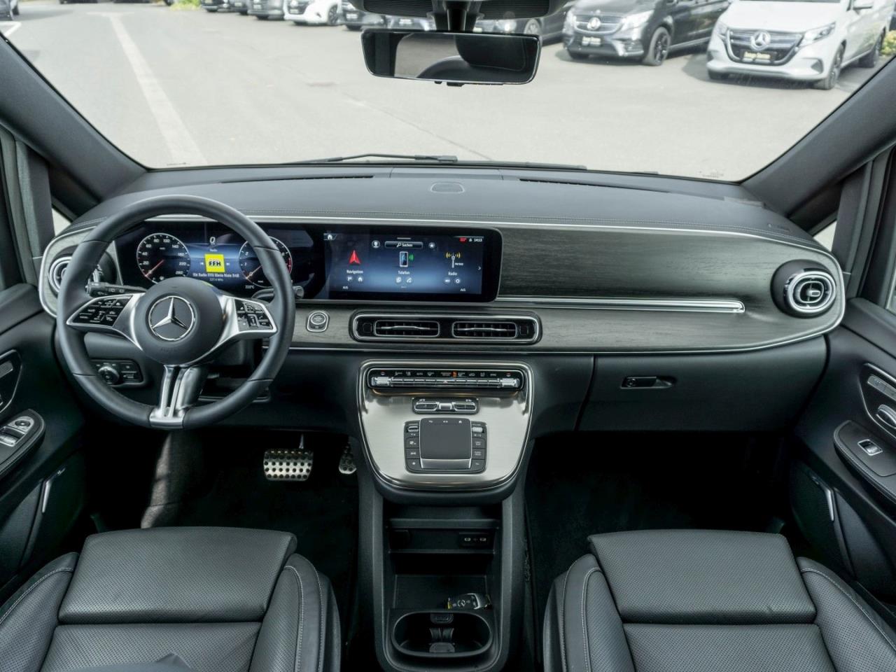 Mercedes-Benz V 300 EXCLUSIVE Lang AMG Luxussitze NP 110.227 Mercedes-Benz V 300 EXCLUSIVE Lang AMG Luxussitze NP 110.227