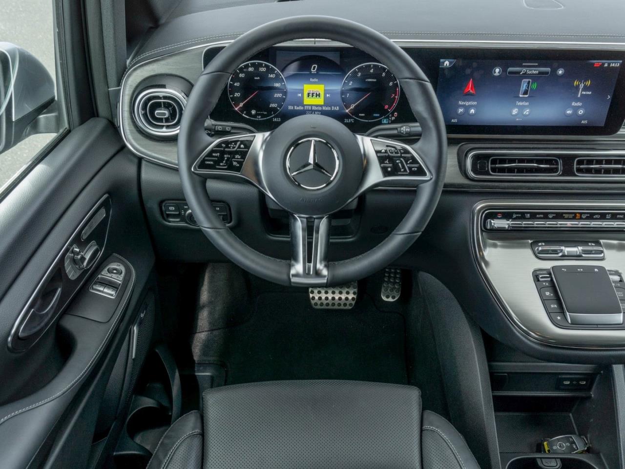 Mercedes-Benz V 300 EXCLUSIVE Lang AMG Luxussitze NP 110.227