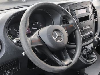 Mercedes-Benz Vito 111 CDI KA L WORKER Tempomat AHK Radio 