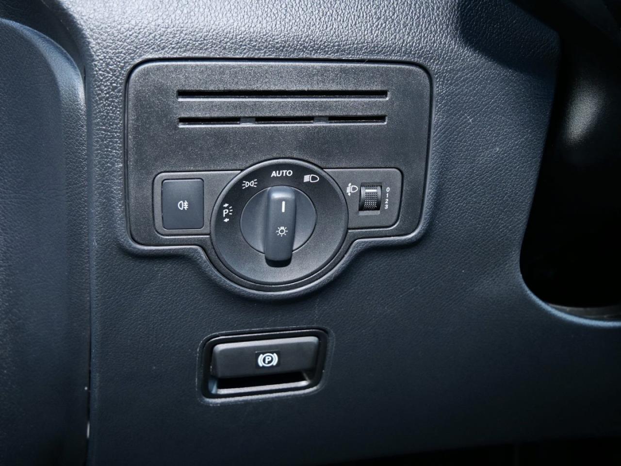 Mercedes-Benz Vito 114 CDI Mixto Kompakt Kamera AHK Klima Navi