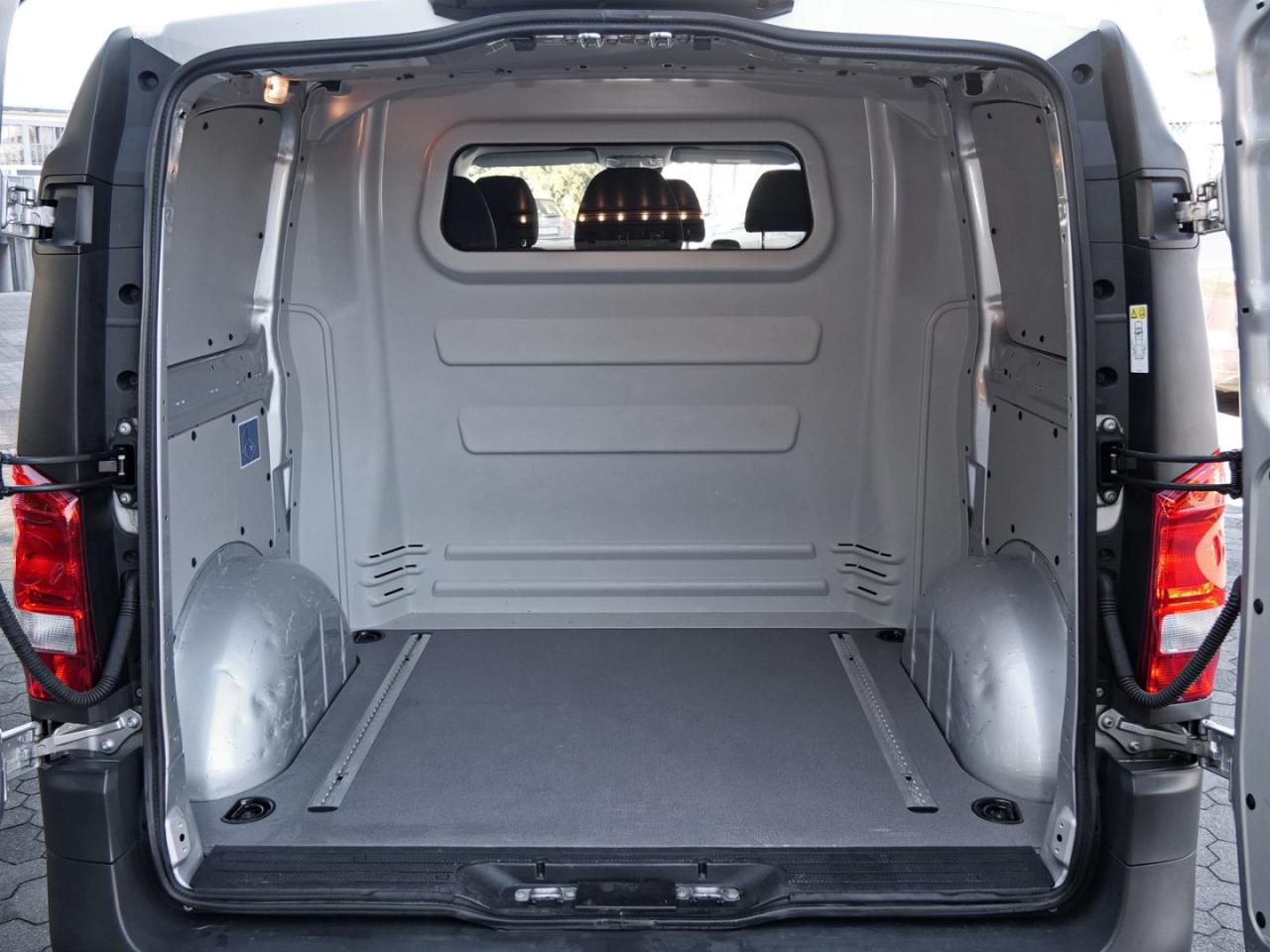 Mercedes-Benz Vito 114 CDI Mixto Kompakt Kamera AHK Klima Navi