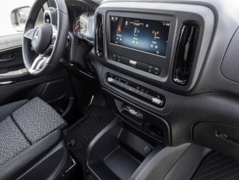 Mercedes-Benz Vito 116 CDI 4M Kasten Lang Navi AHK Modifiziert
