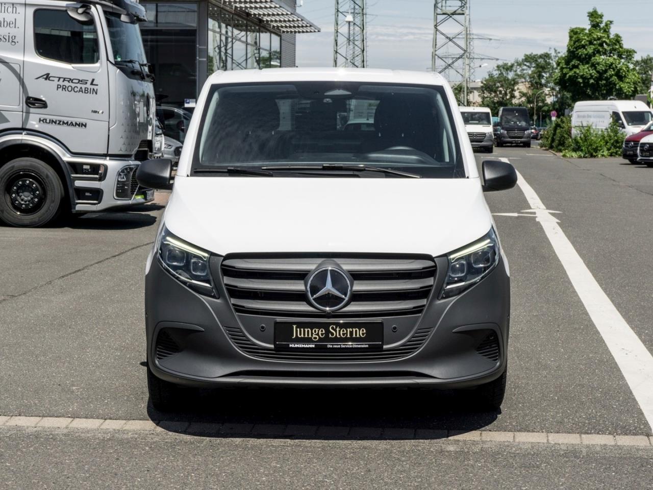 Mercedes-Benz Vito 116 CDI 4M Kasten Lang Mod.2024 NP 76.955 € Mercedes-Benz Vito 116 CDI 4M Kasten Lang Mod.2024 NP 76.955 €