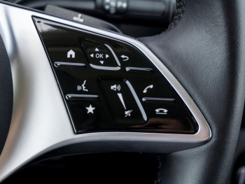Mercedes-Benz Vito 116 CDI 4M Kasten Lang Navi AHK Modifiziert