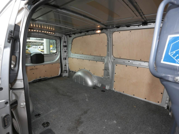 Mercedes-Benz Vito 116 CDI Kasten extralang Navi AHK ParkPaket