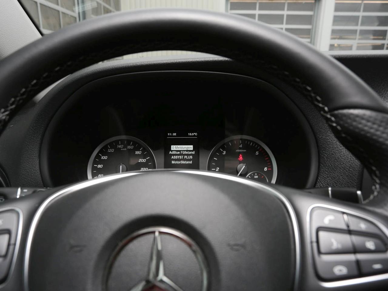 Mercedes-Benz Vito 116 CDI Kühlkasten Lang Kerstner AHK SHZ