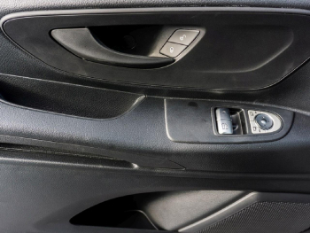 Mercedes-Benz Vito 116 CDI Mixto Lang MBUX Navi Kamera Klima