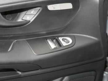 Mercedes-Benz Vito 116 CDI Tourer PRO Lang MBUX Navi Kamera