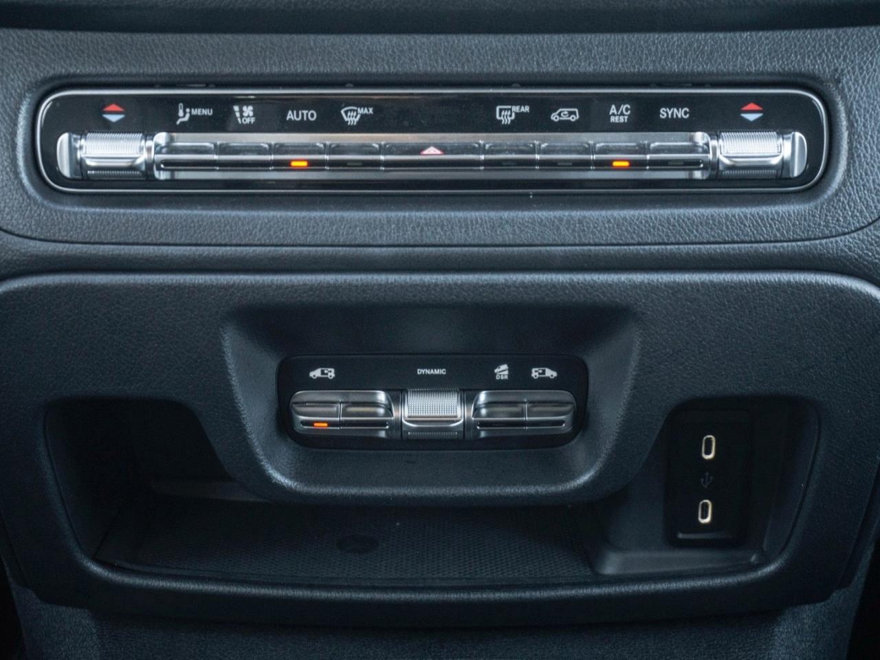 Mercedes-Benz Vito 119 CDI 4x4 Tourer SELECT Extralang AHK