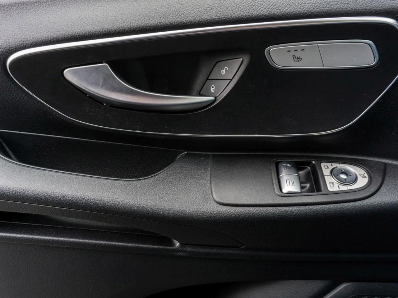 Mercedes-Benz Vito 119 CDI 4x4 Tourer SELECT Extralang Navi AHK