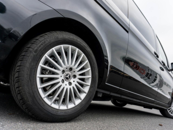 Mercedes-Benz Vito 119 CDI 4x4 Tourer SELECT Extralang AHK Navi