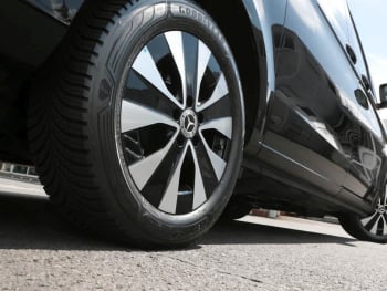 Mercedes-Benz Vito 119 CDI Tourer PRO Lang modifiziert AHK