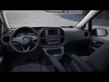 Mercedes-Benz Vito 124 CDI 4M 4M Mixto Lang Audio30 AHK Park-P