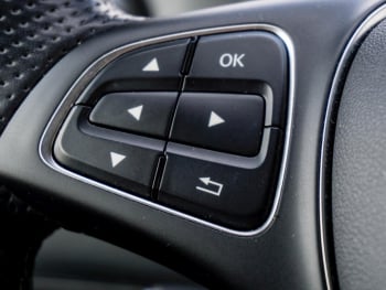 Mercedes-Benz Vito 124 CDI 4M Tourer PRO Lang Navi Kamera AHK