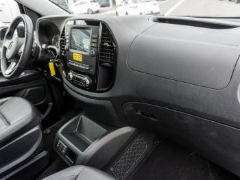 Mercedes-Benz Vito 124 CDI 4M Tourer PRO Lang Navi Kamera AHK