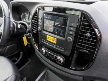 Mercedes-Benz Vito 124 CDI 4M Tourer PRO Lang Navi Kamera AHK