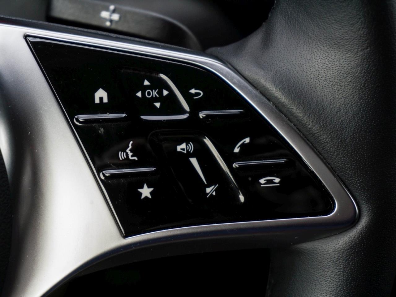 Mercedes-Benz Vito 124 CDI 4x4 Tourer PRO Lang Distronic AHK