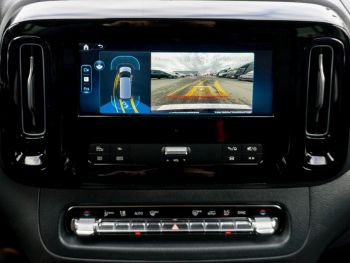 Mercedes-Benz Vito 124 CDI 4x4 Tourer PRO Lang Distronic AHK