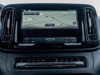 Mercedes-Benz Vito 124 CDI 4x4 Tourer PRO Lang Distronic AHK