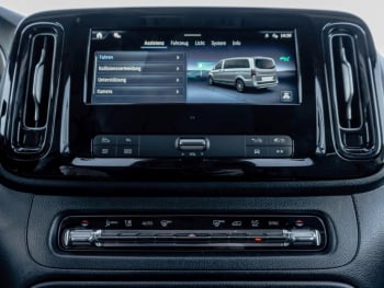 Mercedes-Benz Vito 124 CDI 4x4 Tourer PRO Lang Distronic AHK