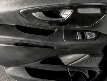 Mercedes-Benz Vito 124 CDI 4x4 Tourer PRO Lang Distronic AHK