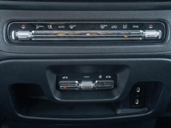 Mercedes-Benz Vito 124 CDI 4x4 Tourer PRO Lang Distronic AHK