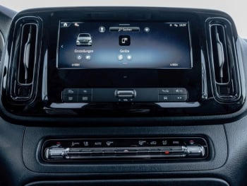 Mercedes-Benz Vito 124 CDI 4x4 Tourer PRO Lang Distronic AHK