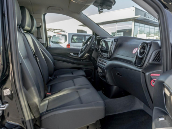 Mercedes-Benz Vito 124 CDI 4x4 Tourer PRO Lang Distronic AHK