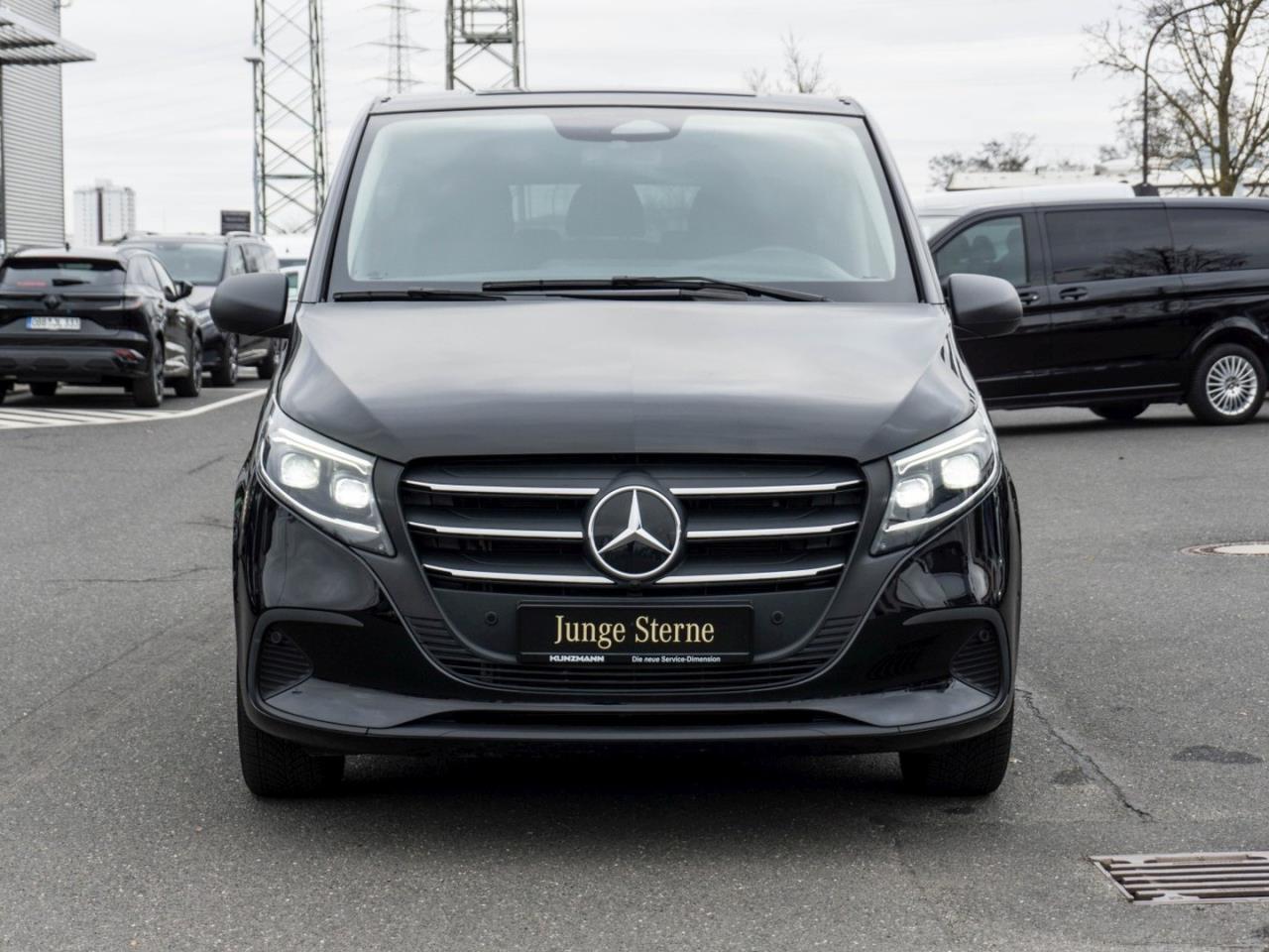 Mercedes-Benz Vito 124 CDI 4x4 Tourer PRO Lang Navi Klima AHK