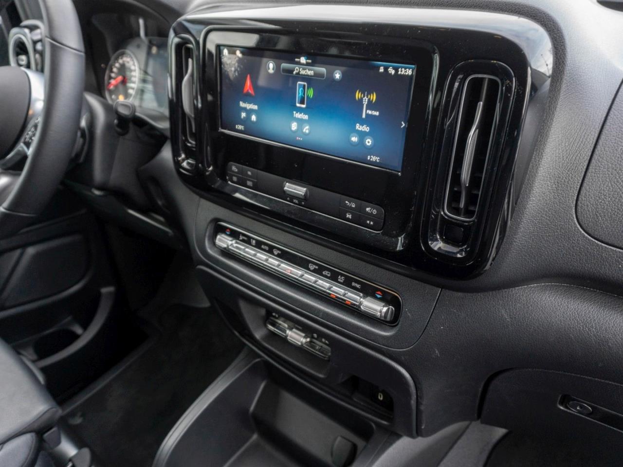 Mercedes-Benz Vito 124 CDI 4x4 Tourer PRO Lang Klima Navi AHK