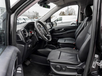 Mercedes-Benz Vito 124 CDI 4x4 Tourer PRO Lang Distronic AHK