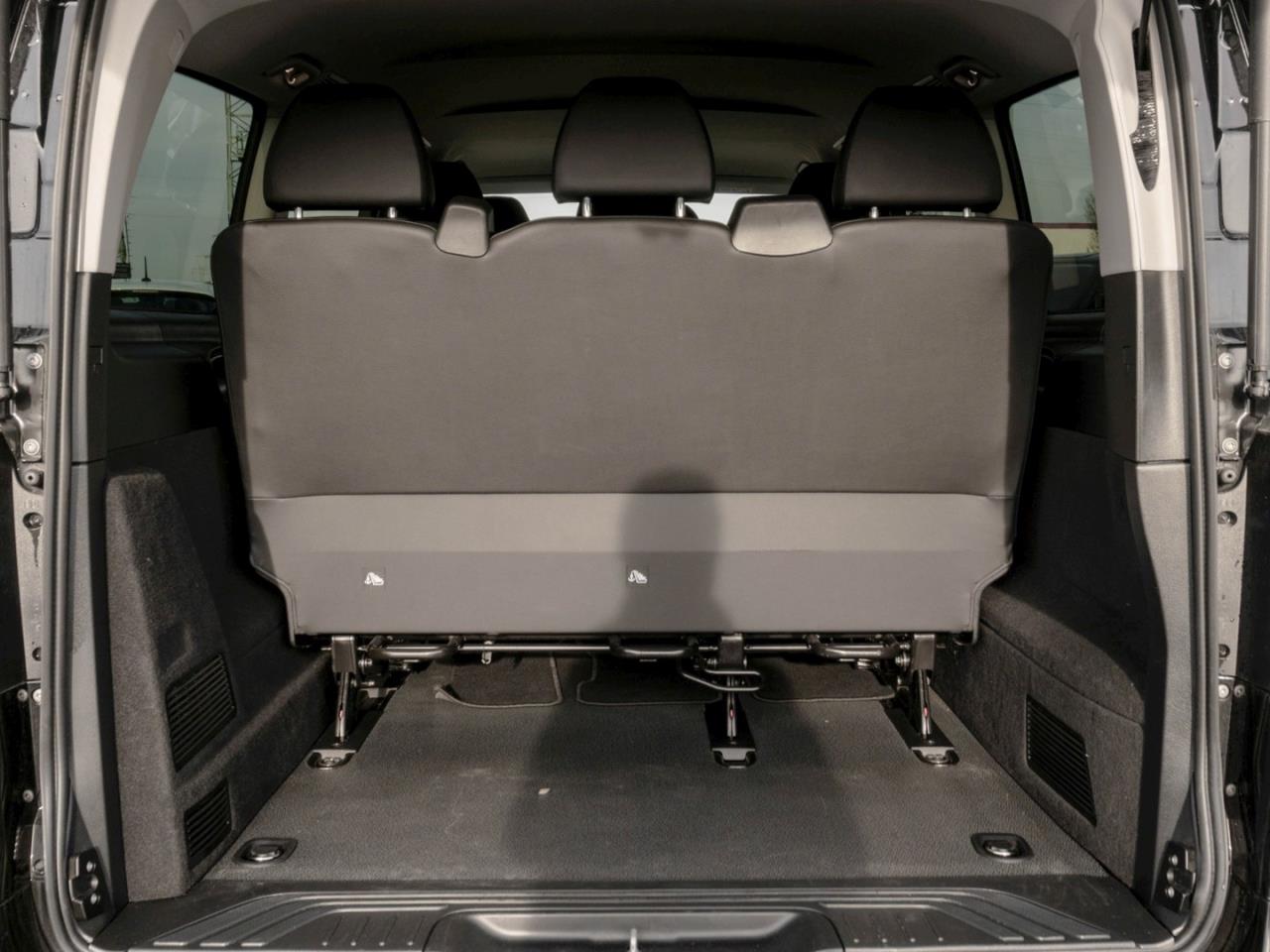 Mercedes-Benz Vito 124 CDI 4x4 Tourer PRO Lang Distronic Navi